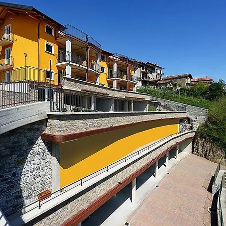 Piazzo Sleeps 4 Pool Wifi *