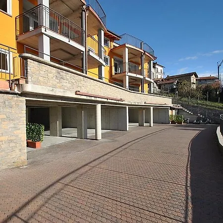 Piazzo Sleeps 4 Pool Wifi Διαμέρισμα Vercana